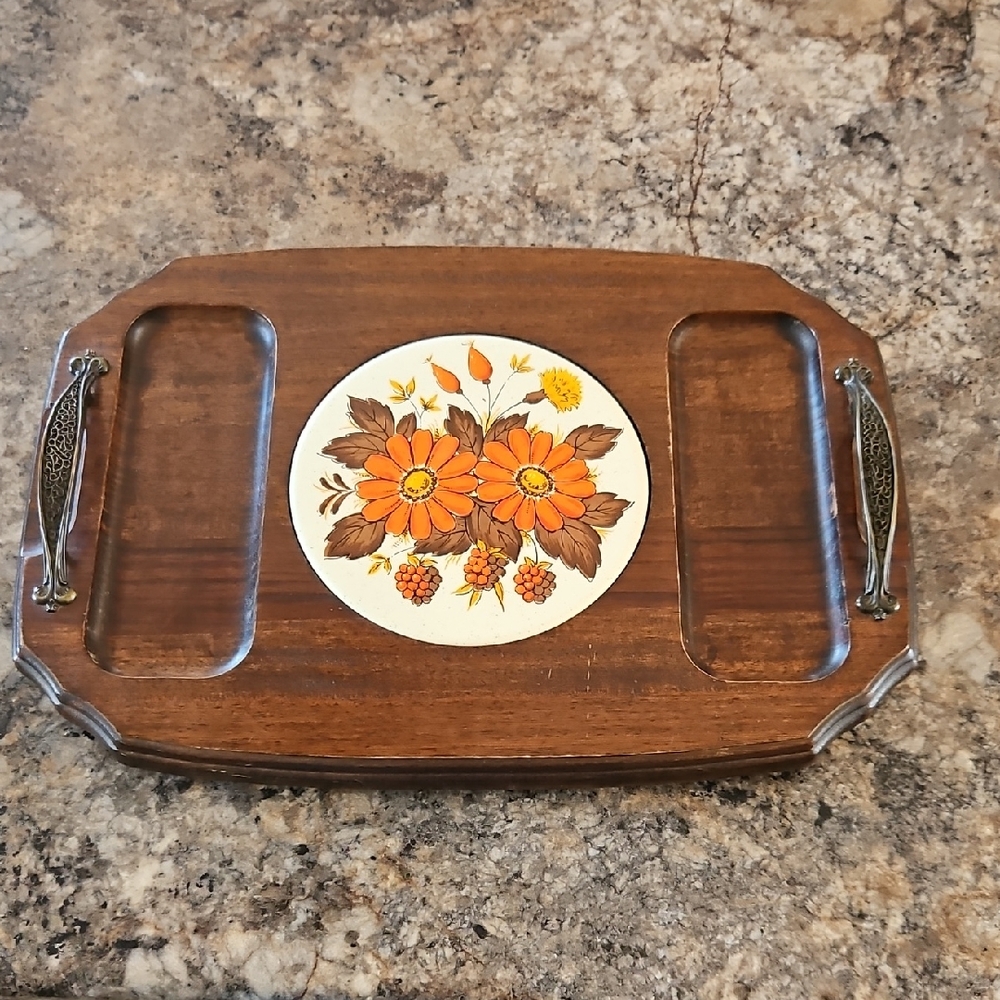 Vintage 1970s Wooden‎ Cheese Board Serving Tray with Floral Design